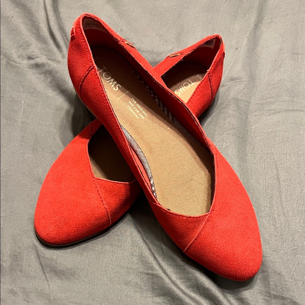 TOMS Women's Bold Red Loafers